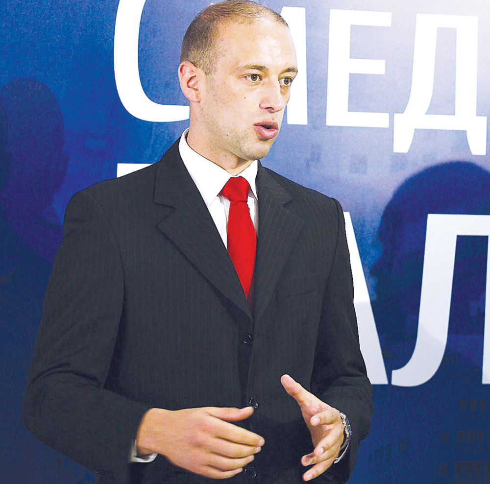 Kena, jesi li na Mars putovao?!