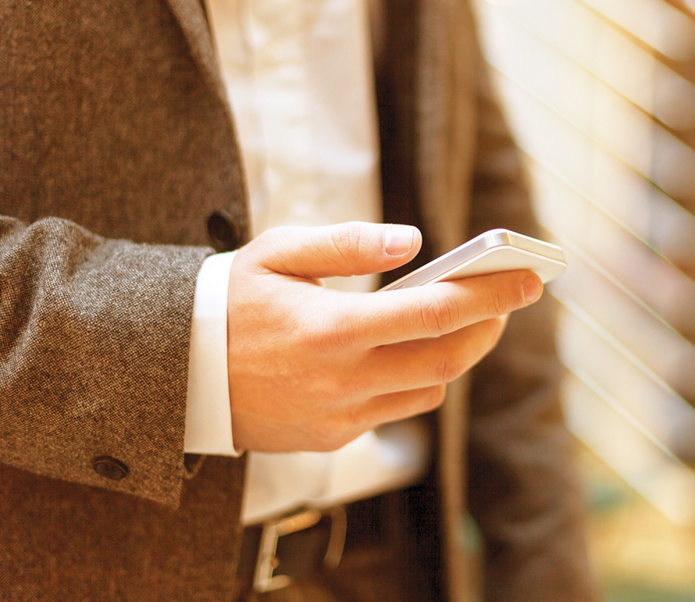 Zbog klika na fejsu mora da plati 1.800 dinara