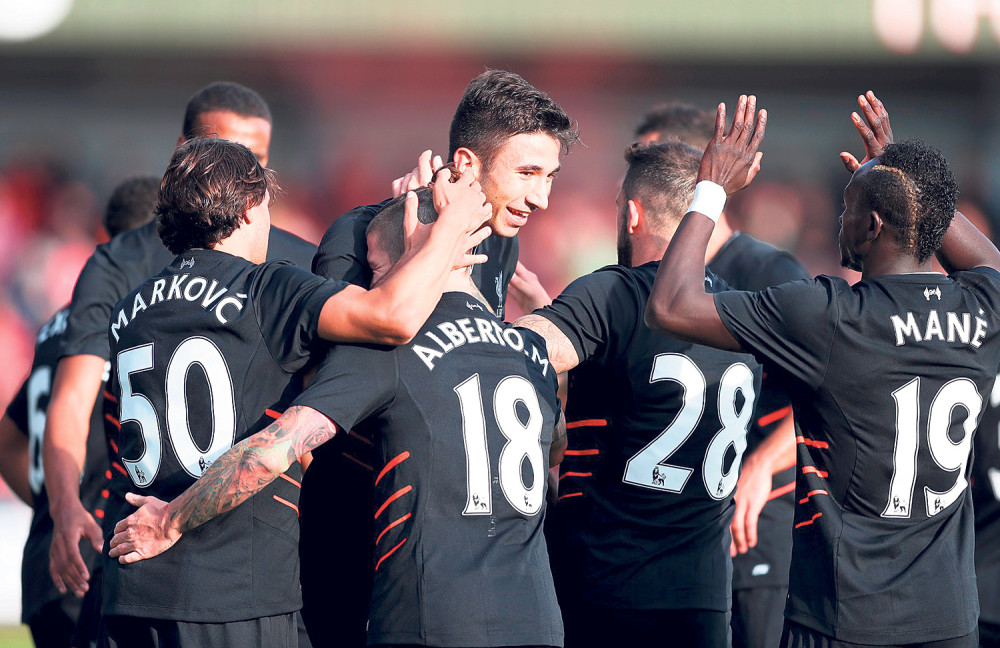 Navijači Liverpula: Grujića u prvi tim!