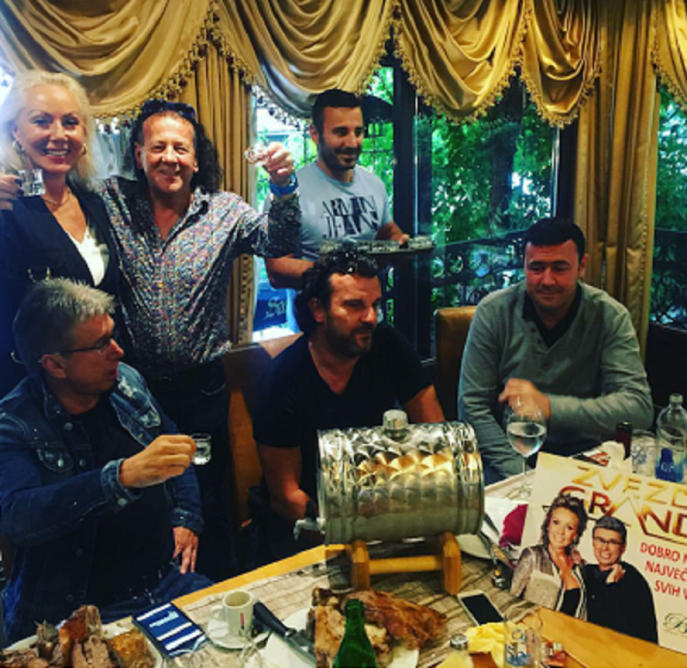 Brena, Saša i Aca nazdravili pred finale "Zvezda Granda"