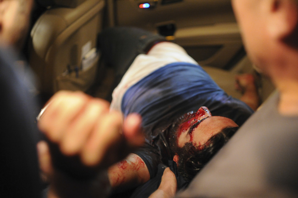 Vojska puca na narod u Istanbulu (VIDEO)