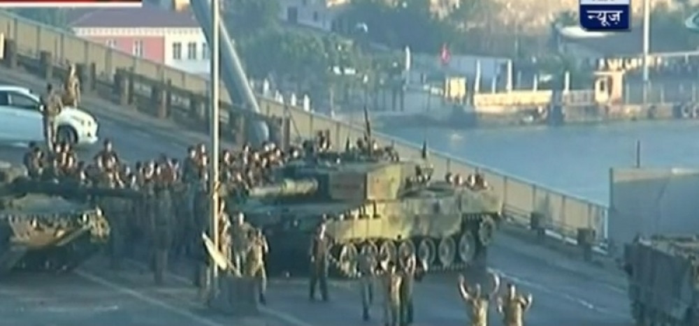 Predaja pučista  (FOTO i VIDEO)