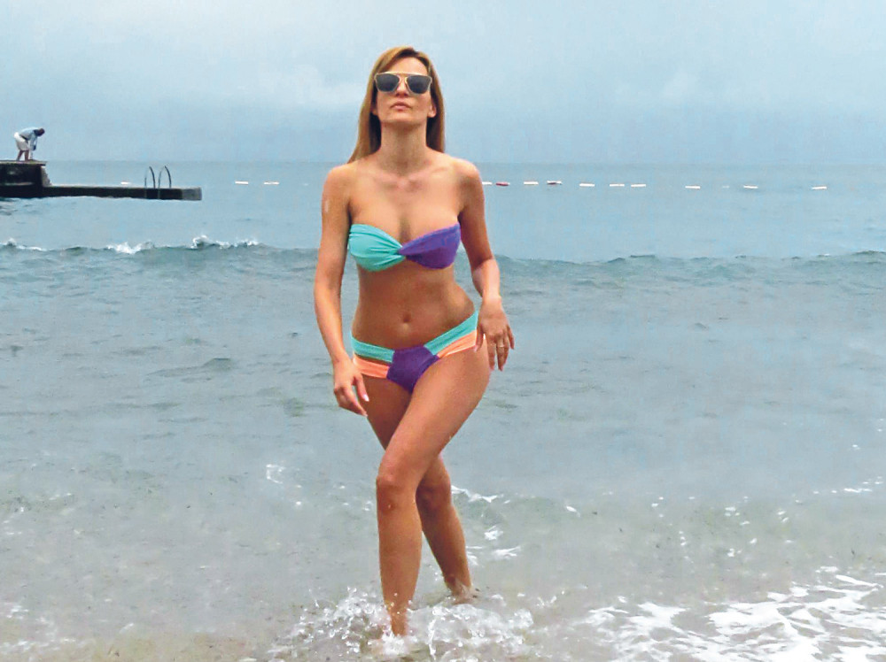 Jeca smočila guzu! (VIDEO)