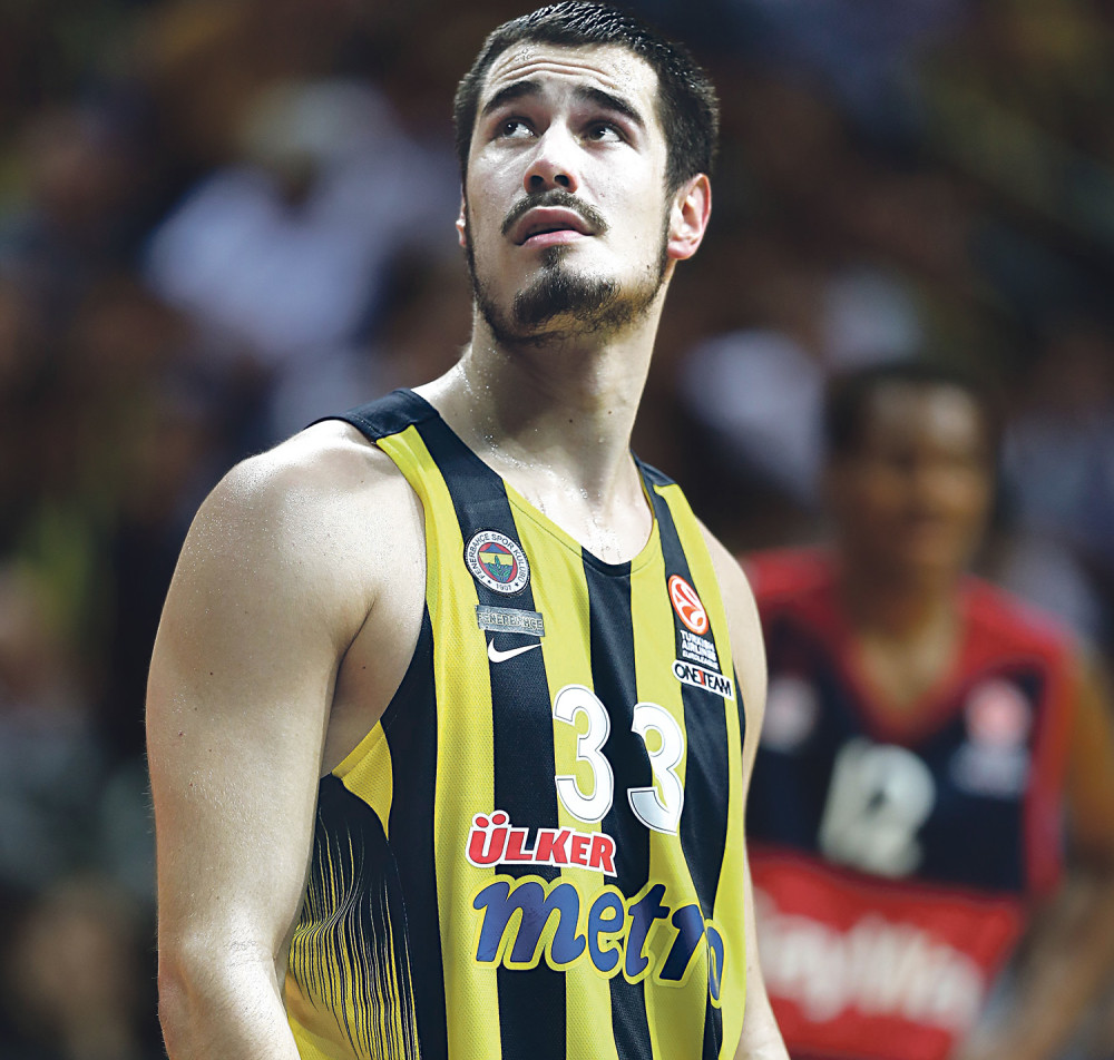 Taman što se vratio, Kalinić se ponovo povredio