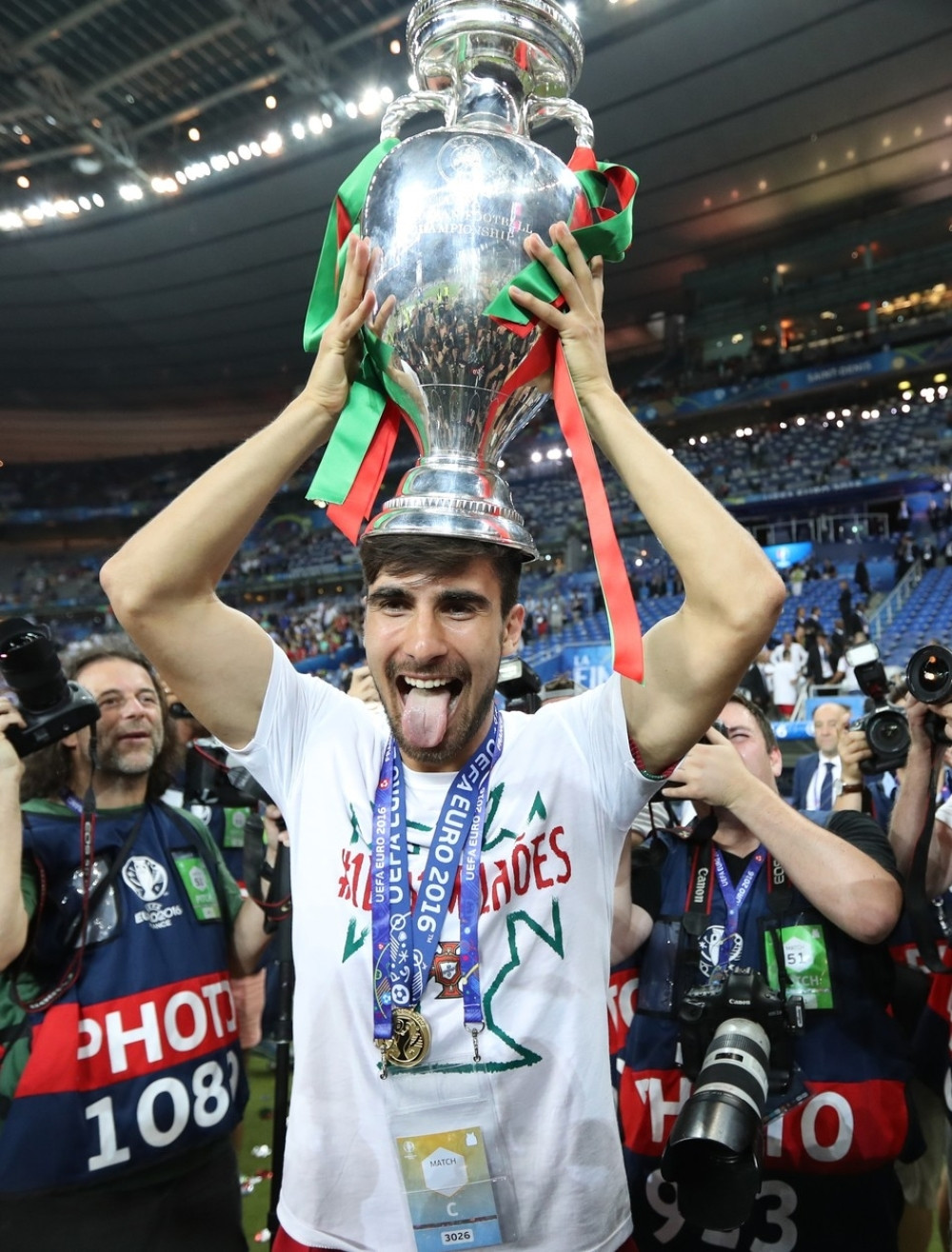 Gomeš blizu prelaska u Real