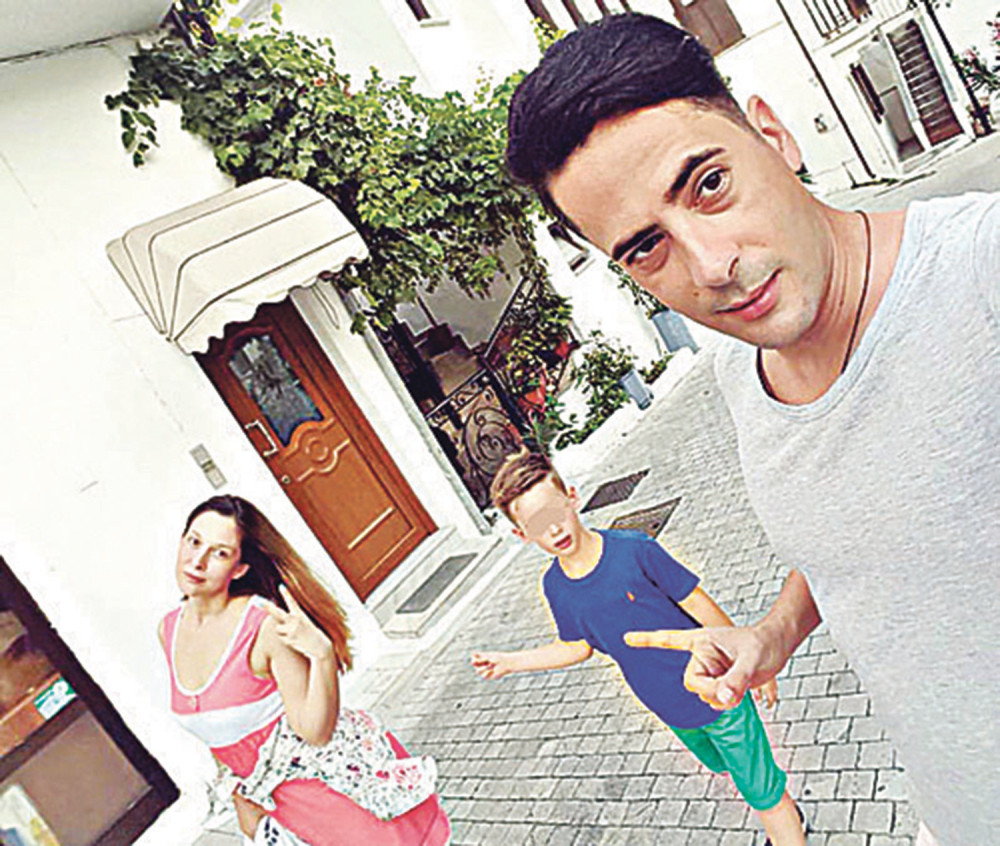 Saša iznenadio sina za rođendan