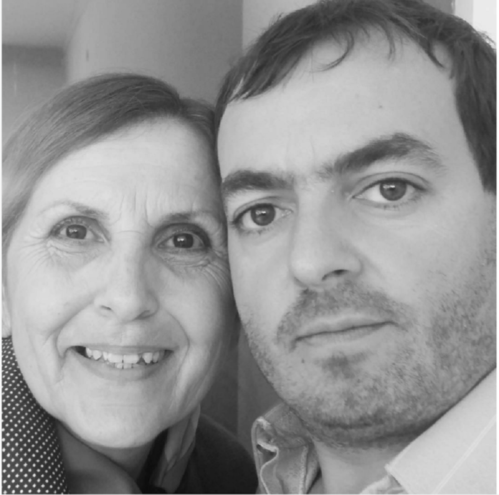 Sin Dragan: Druga mama je tu, ali nema mog Mande