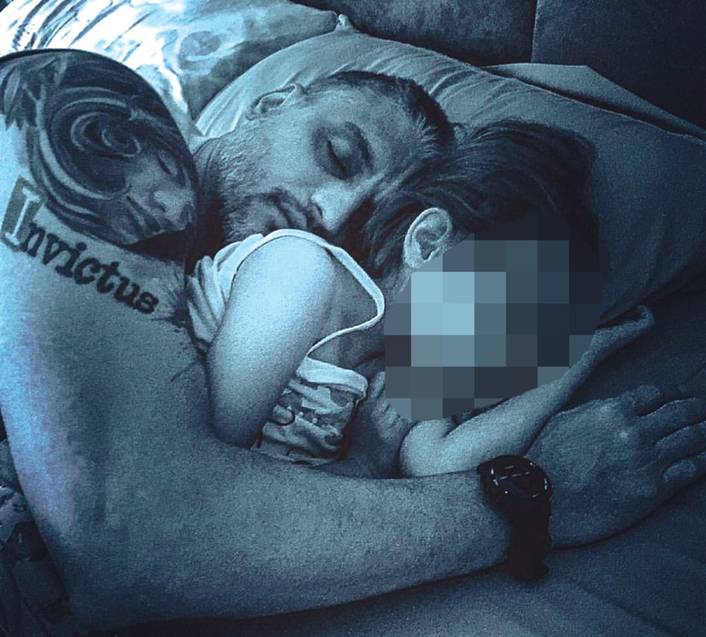 Čeda tetovirao ženu na ruci