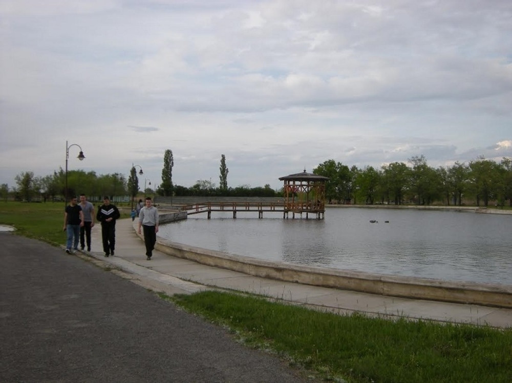 Pijan ušao u jezero, pa se udavio!