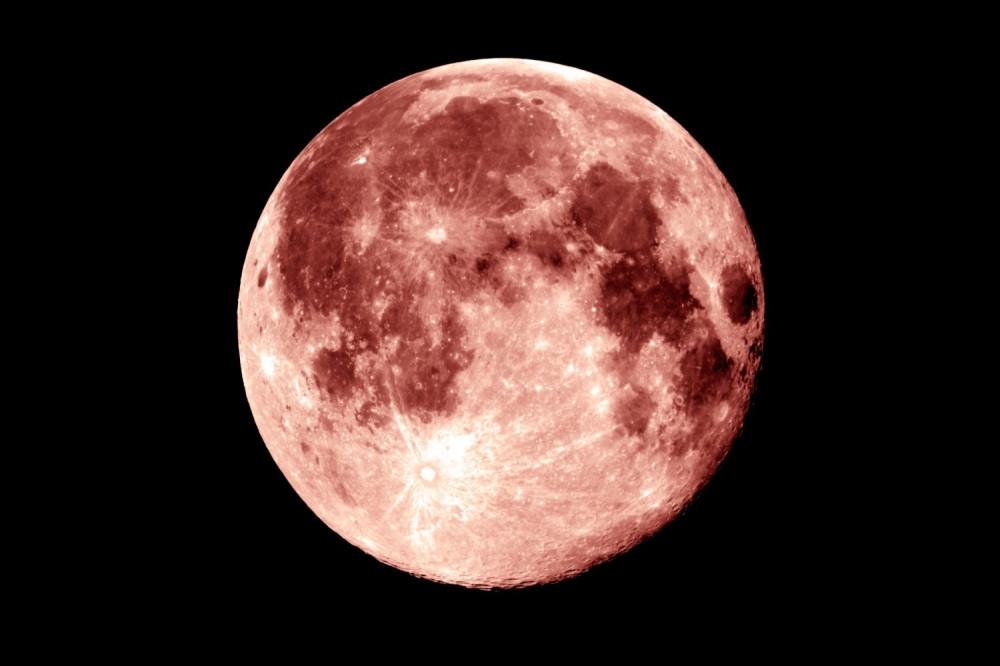 Na Mesecu ima leda, sledi naseljavanje ljudi!