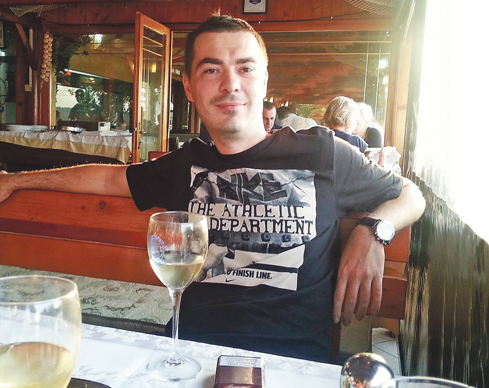 Obren ubio Draga, pa RASKOMADAO njegov leš! Prvo mu je odsekao NOGE! Tužilac traži OVOLIKU kaznu za monstruma!