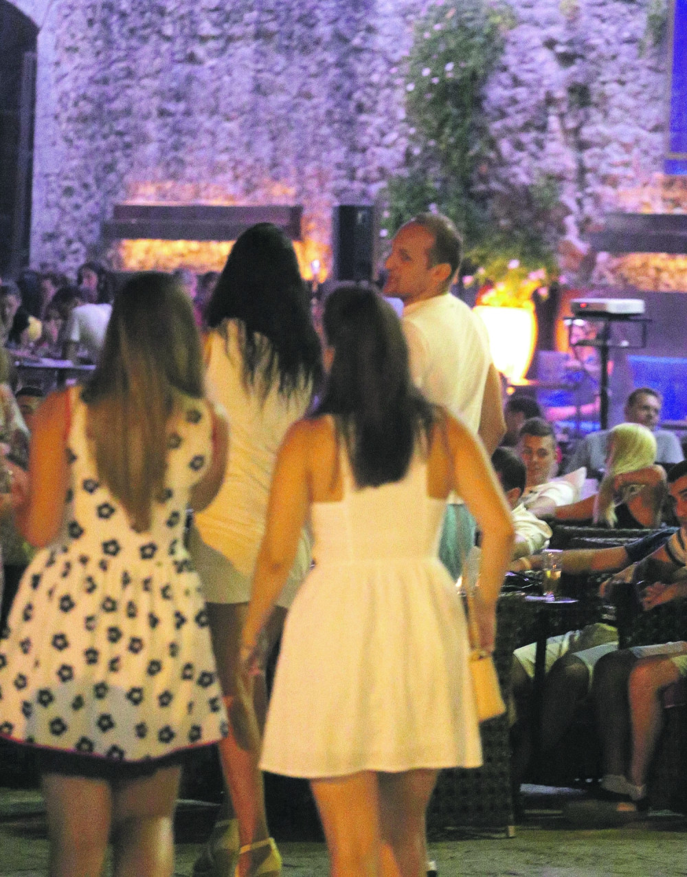 Rakočević ostao bez večere! (FOTO)