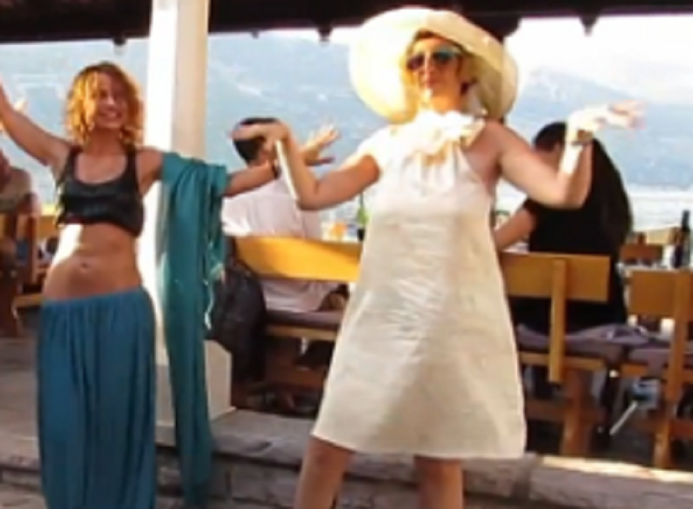 Isidorin ludi letnji ples (VIDEO)