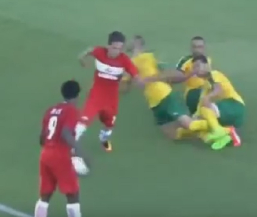 Nije Balašević, ali okreće ringišpil u nečijoj glavi (VIDEO)