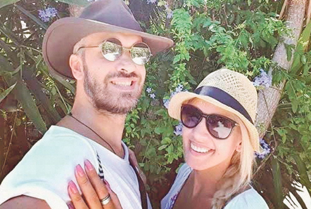 Milica Todorović raskinula sa  dečkom posle 5 godina veze! Morao da iznese sve stvari dok se ona ne vrati sa turneje!