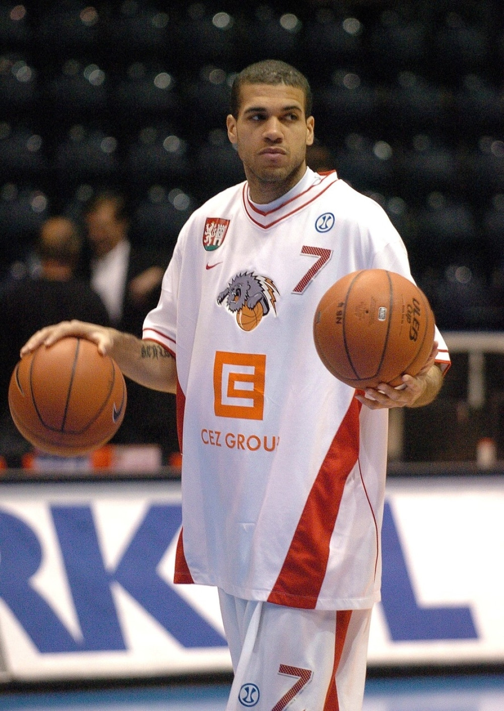 Potpisao Blejk Šilb!