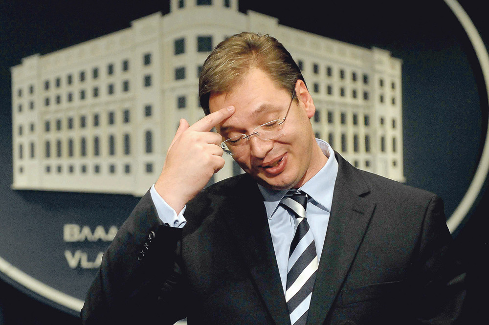 Vučić drži ministre na tihoj vatri!