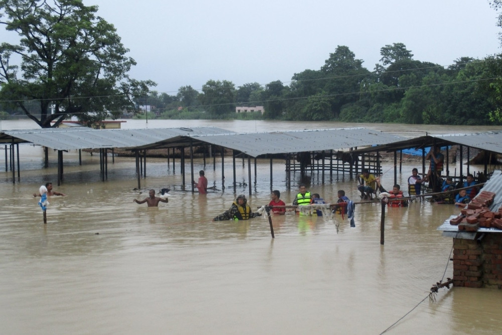 Poplave odnele skoro 150 života