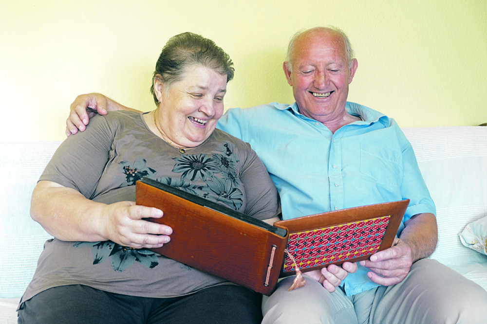 Novac od zlatne svadbe dali bolesnoj deci!