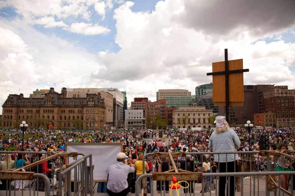 U Otavi protest zbog ubistva crnca!
