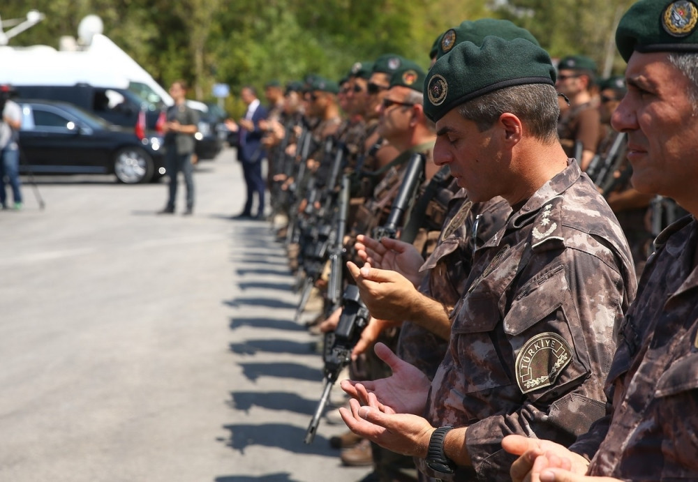 Turci blokirali Indžirlik (FOTO)