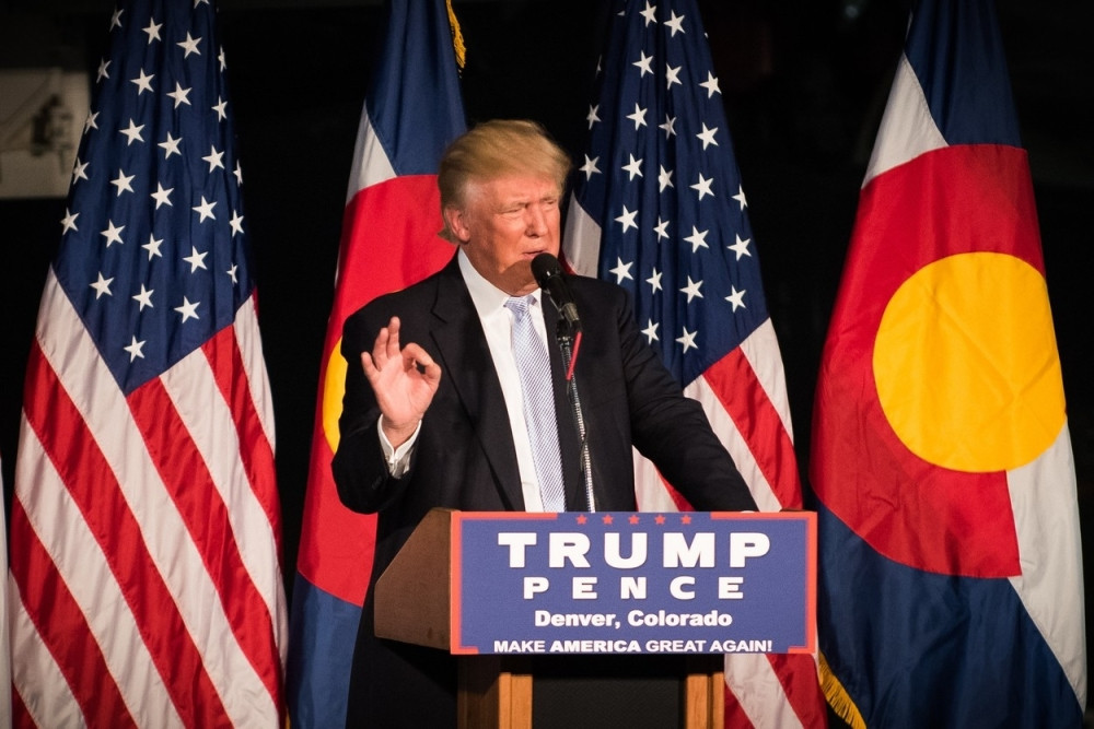 Tramp se zaglavio u liftu! (VIDEO)