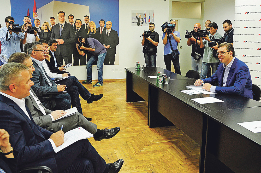 Vučić: Komšije, bolje se smirite!