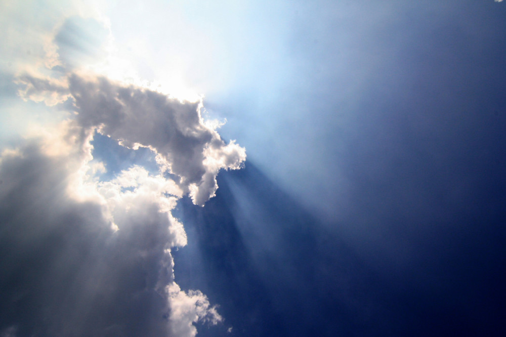 Pre podne sunčano, posle podne oblačno i toplo