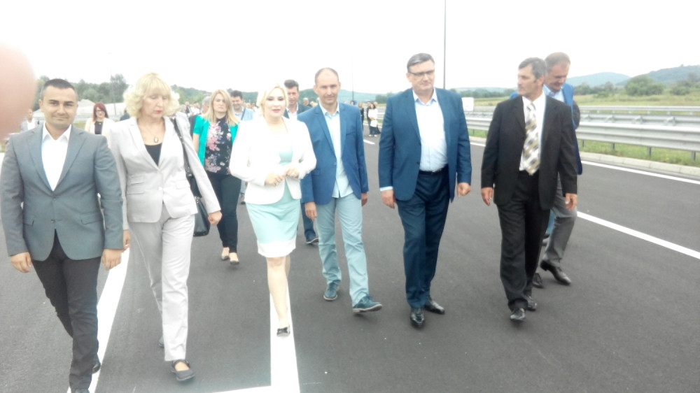 Otvorena deonica autoputa Kraljevo-Batočina