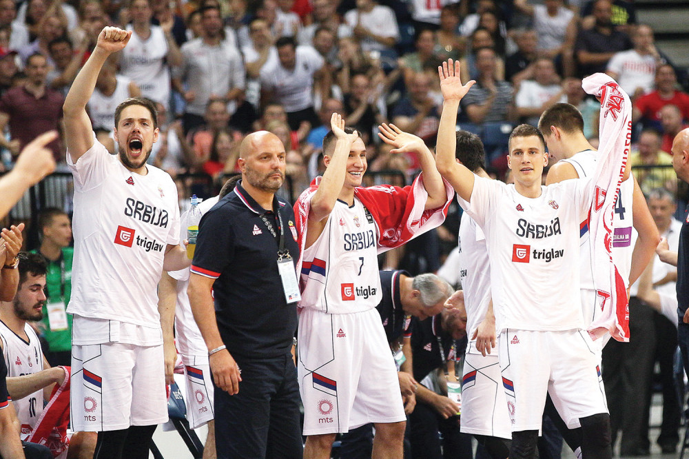 Košarkaši Srbije pokazali fudbalsko umeće (FOTO)