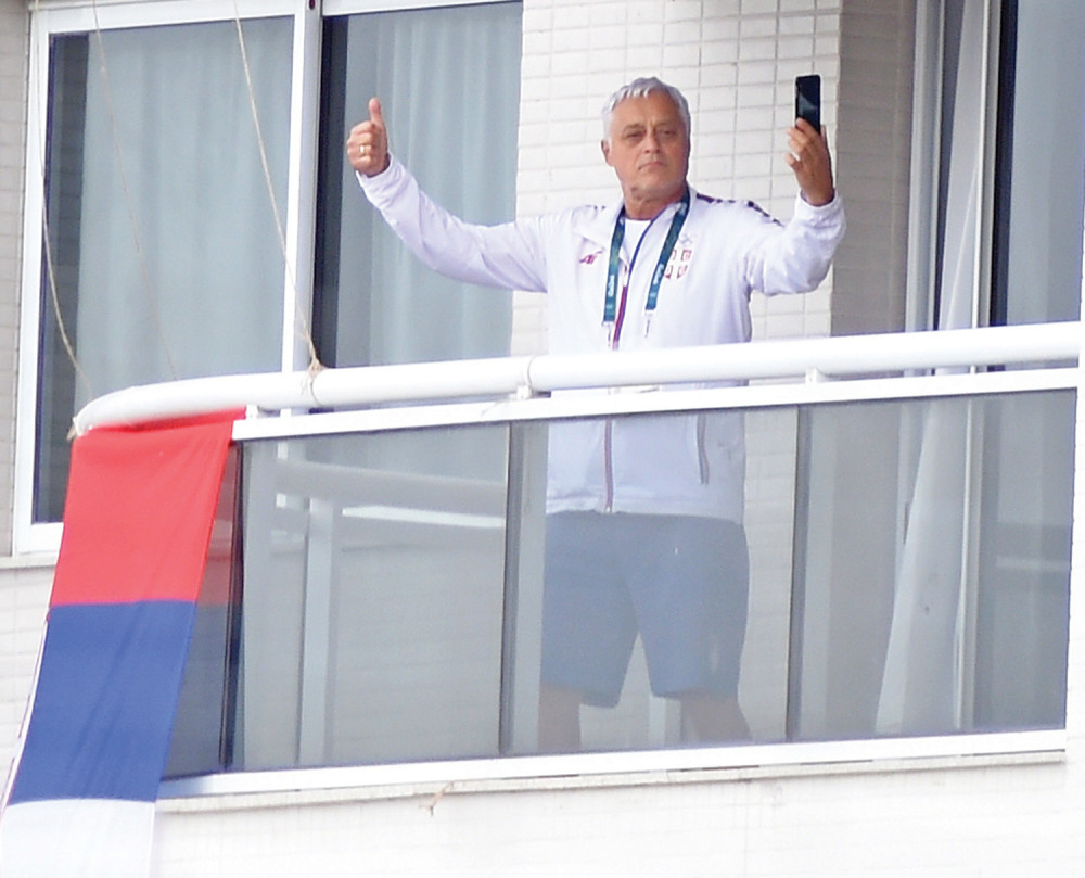 Muta napravio kraljevski selfi!