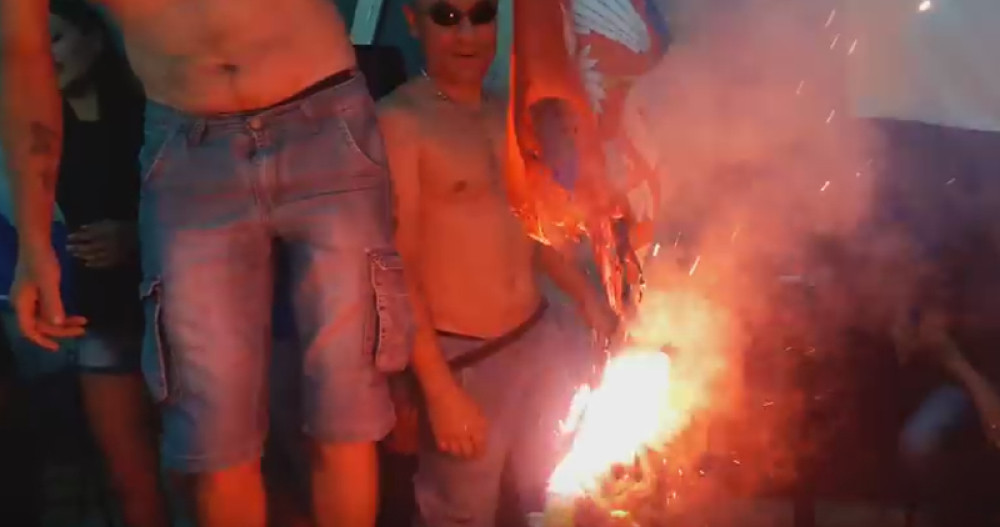 Hrvatski huligani nakon obeležavanja "Oluje" polivali pivom crkvu, najstrašnije vređali vernike, a potom UČINILI NEŠTO JOŠ BRUTALNIJE!