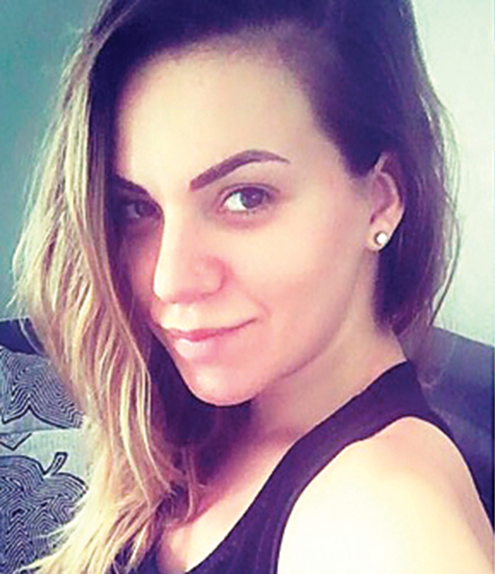 Trudna Ivana puca od zadovoljstva