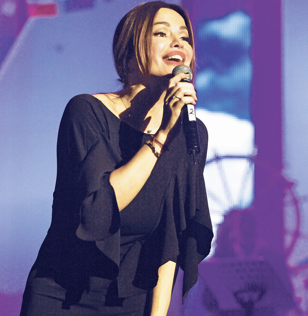 Severina seksi i na snegu (FOTO)