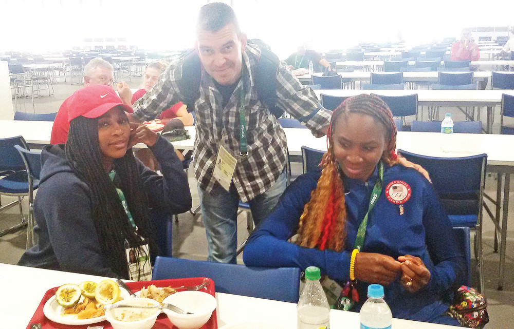 „Alo!“ na ručku sa Serenom i Venus! (FOTO)