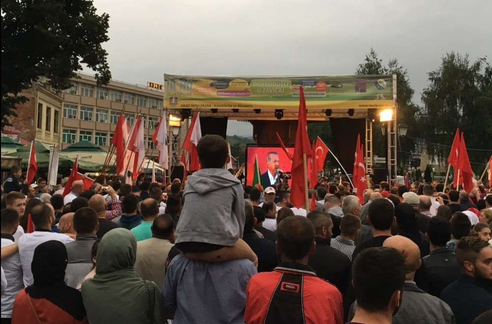 I u Novom Pazaru miting za Erdogana (FOTO)