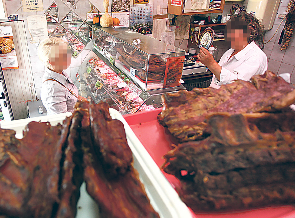 Kupujemo po 80 grama mesa!