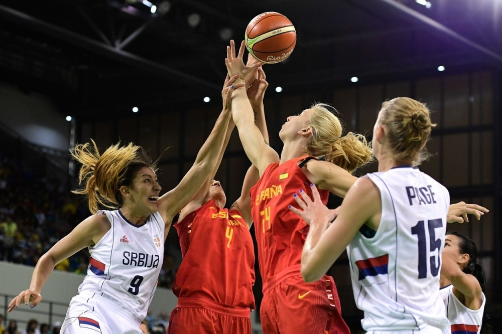 Hrabre košarkašice za dlaku izgubile od Španije