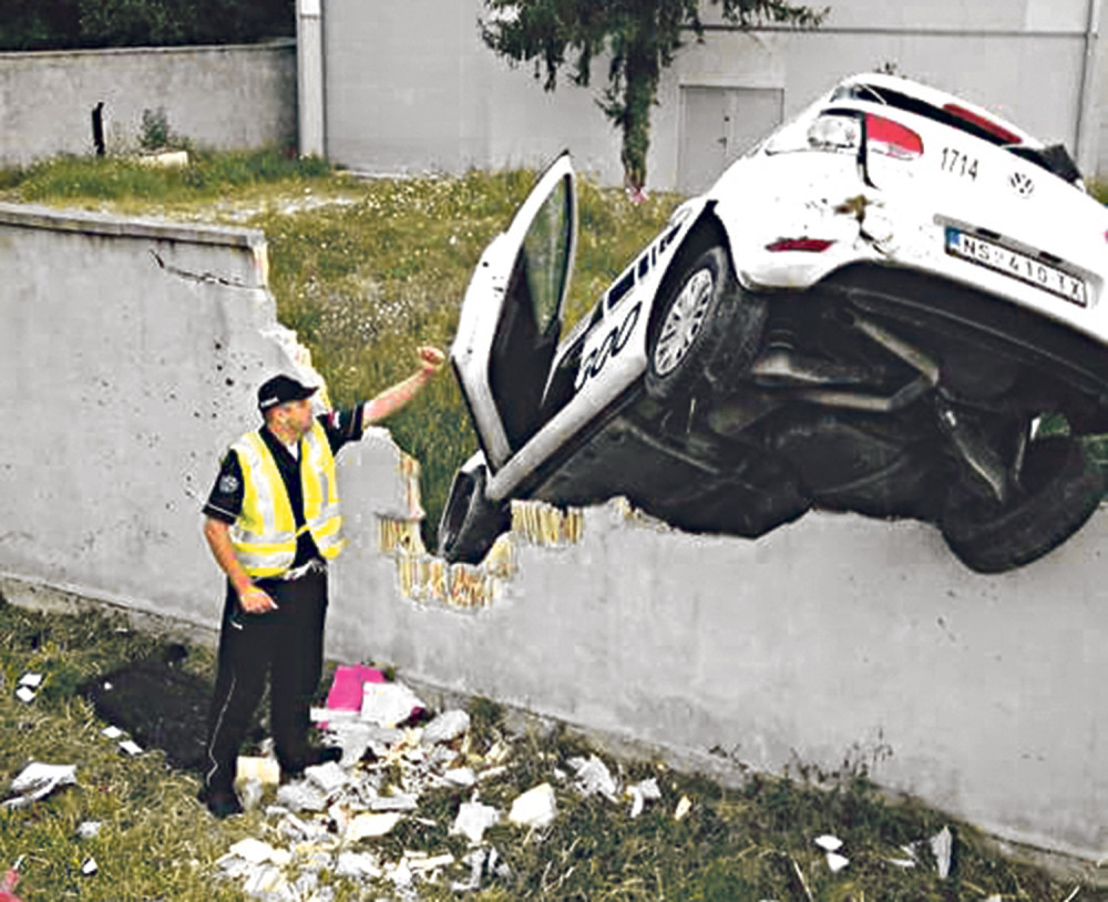 „Boni i Klajd“ oteli taksistkinju