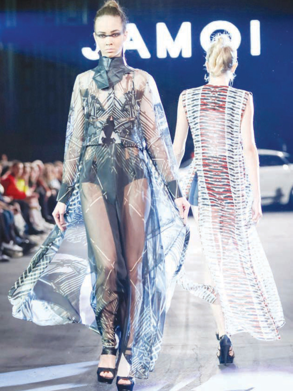 Crni brus i bela majica? Ne, nikako!