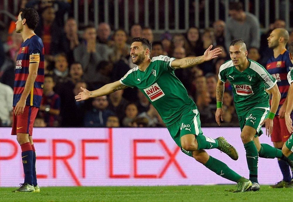 Baston prešao u Svonsi za 18 miliona