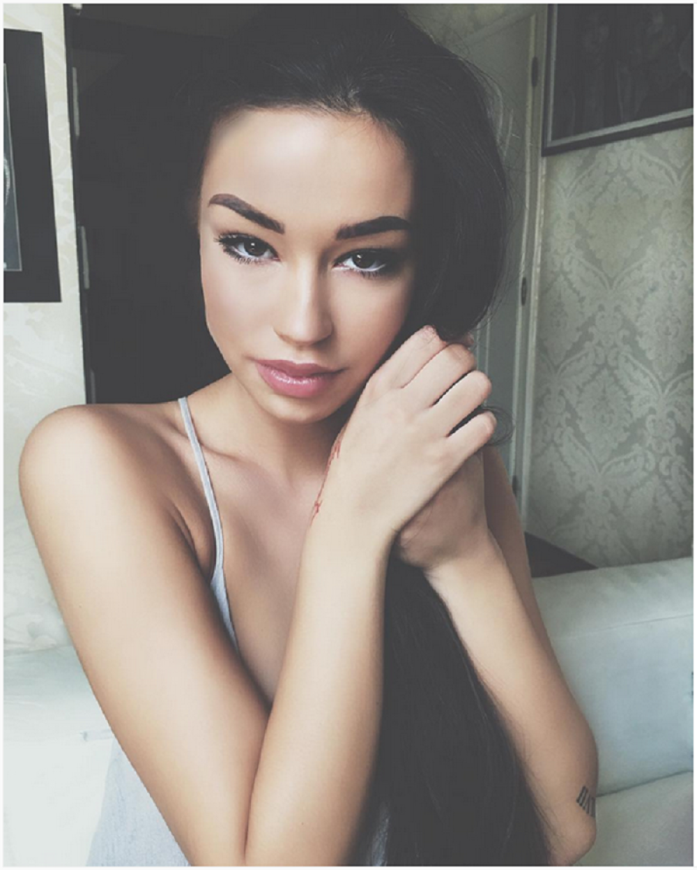 Eleni Kitić dok je pozirala u bikiniju na jahti ispalo nešto, a ovaj detalj je skroz uzdrmao jači pol