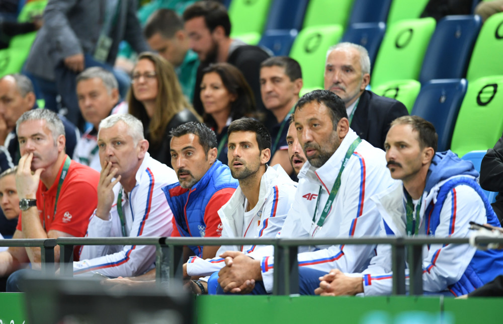 Nole, Viktor i Ziki sa tribina navijaju za "orlove"