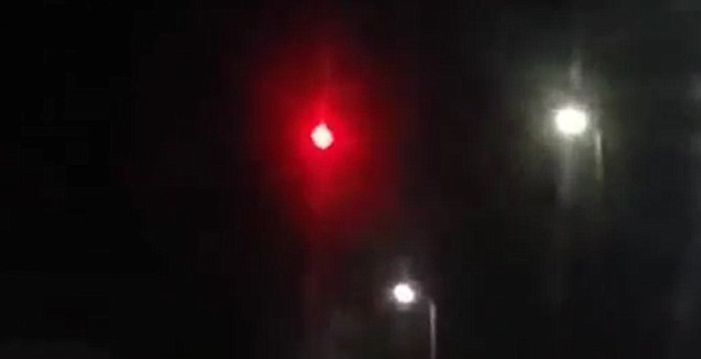 Misteriozno svetlo iznad Pariza (VIDEO)