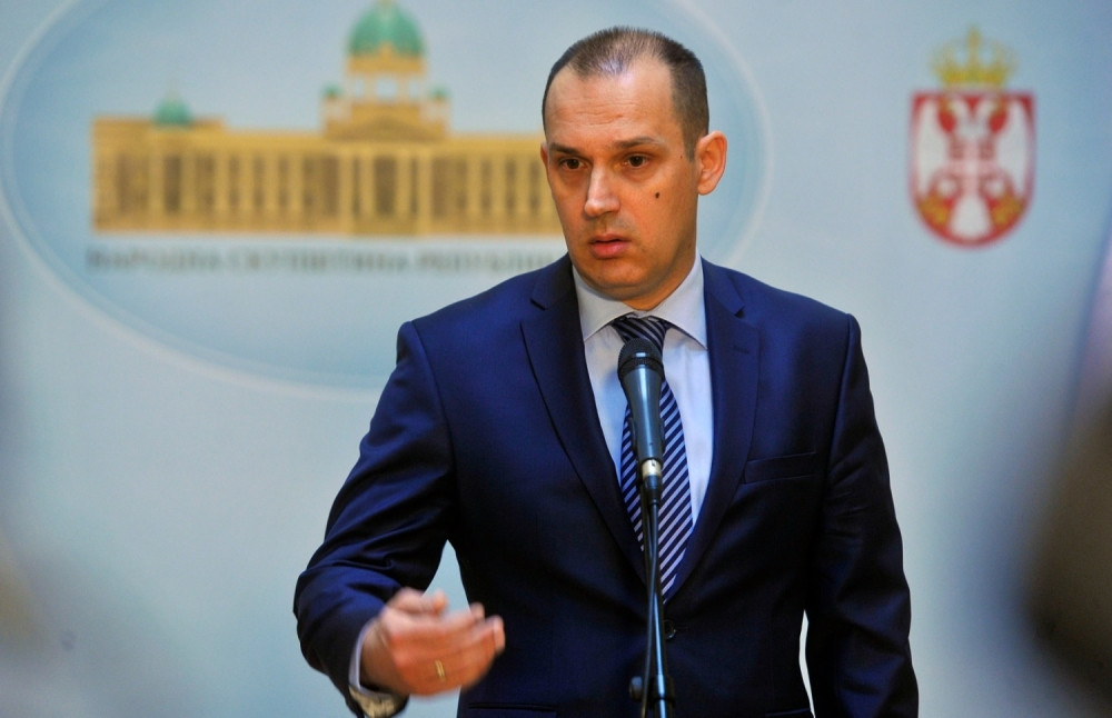 Devojčica nema para da se leči, ministar odreagovao