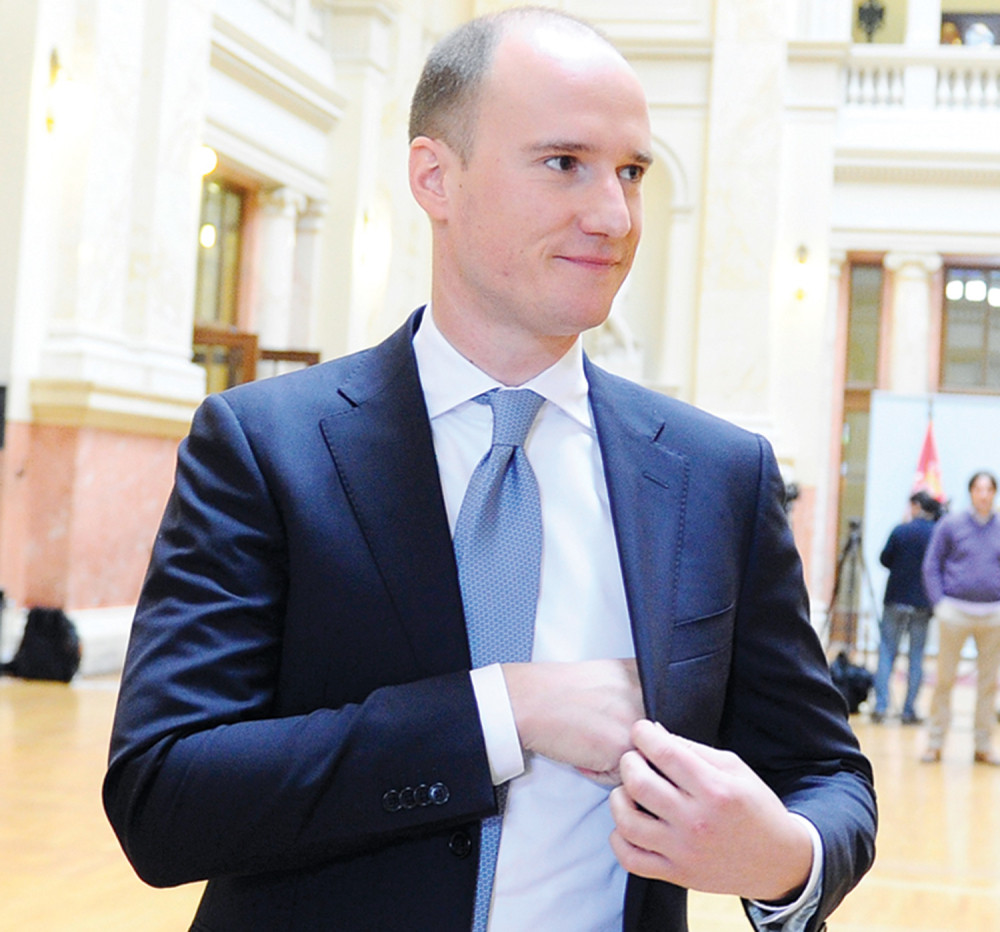 Balša i Sanda umesto u parlamentu završili na moru