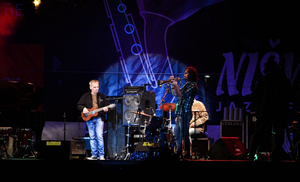 Otvoren Nišvil! (FOTO)