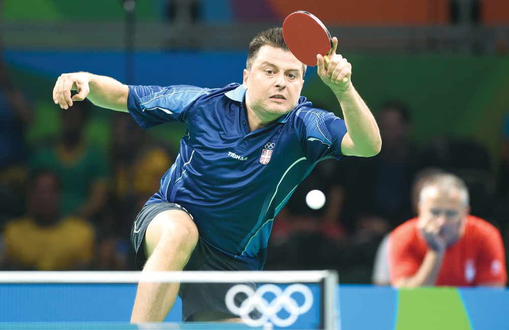 Pljuju nas oni što nisu radili fizičko!