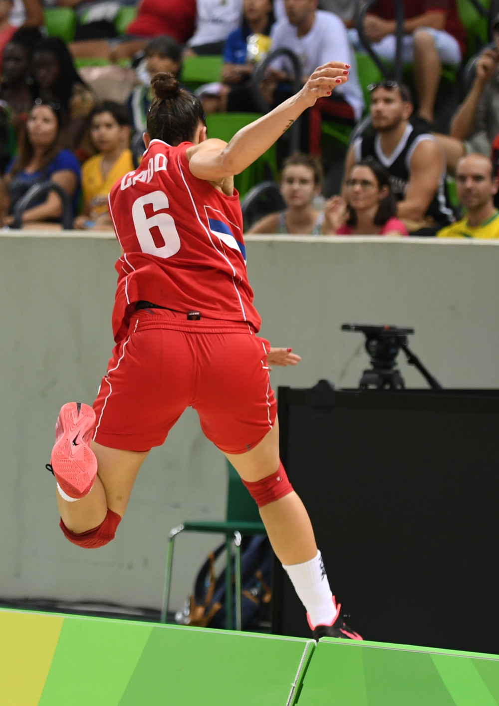 Leti, leti, leti Čađo (FOTO)