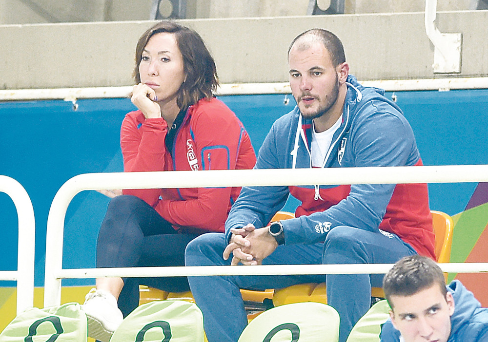 Htela sam da bodrim kolege, nisam dobila karte!